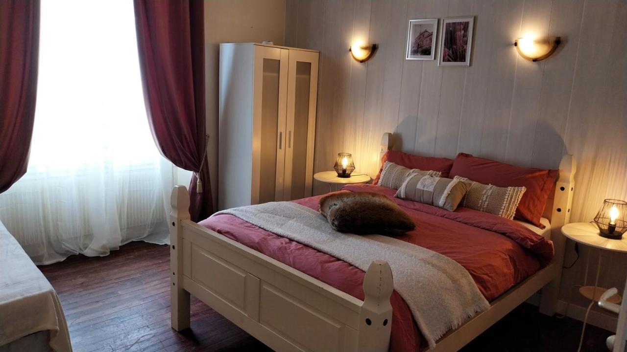 Le 7 Pompadour Hotel Arnac-Pompadour Ngoại thất bức ảnh